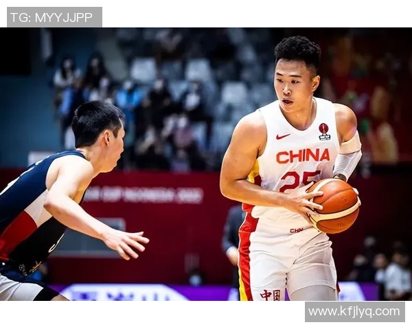 贺希宁：从青涩球员到篮球场上的璀璨明星之路