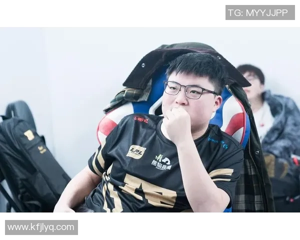 RNG战队包夹体系解析：如何在英雄联盟中实现战术优势与团队协作